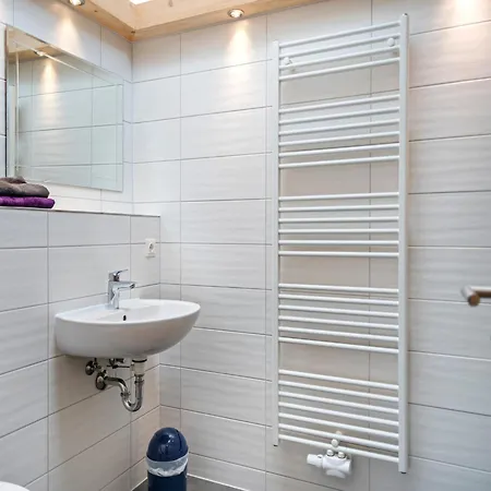 Familienurlaub Mit Pool, Mittelndorf, Cleaning Included * Mittelndorf