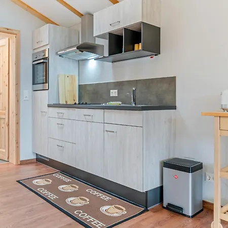Familienurlaub Mit Pool, Mittelndorf, Cleaning Included Дом отдыха