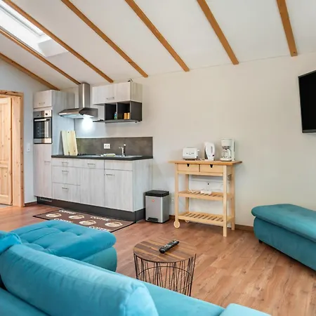 Familienurlaub Mit Pool, Mittelndorf, Cleaning Included Дом отдыха