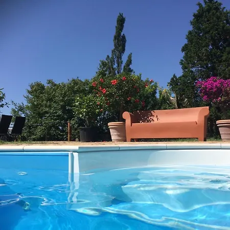 Дом отдыха Familienurlaub Mit Pool, Mittelndorf, Cleaning Included
