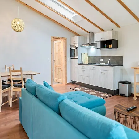 Familienurlaub Mit Pool, Mittelndorf, Cleaning Included *